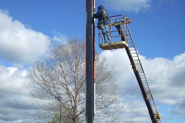 Service Mills Pole Sign